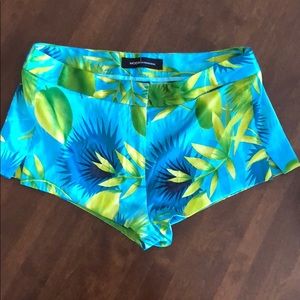 Palm print silk short-shorts